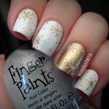 Uñas rojas hermosas con detalles en blanco para usar en navidad. Especialnavidad Unas De Navidad Unas Decoradas Paso A Paso Facebook