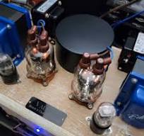 Decorative 829 Class AB Push Pull Amp with matching Tone Preamp. , Made it long ago. , Schematic included for someone who wants to make one for them. , I didn't use GNFB , Smartphone Recording coupled ...