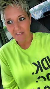 Avoid Speakerphone Etiquette: Protect Your Privacy & Respect Others