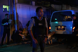 Polis evo 2 (also known as police evo for indonesian release) is a 2018 malaysian police action film directed by joel soh and andre chiew, starring zizan razak and shaheizy sam reprise their respective roles, with indonesian actress raline shah joined them as the main cast. Review Filem Polis Evo 2