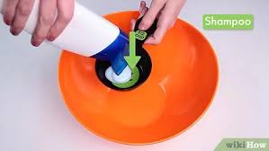 Comment faire du slime sans colle. 3 Manieres De Fabriquer Du Slime Avec Du Shampoing