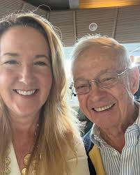 Jill Hoffman (@jill4sausalito) • Instagram-foto's en -video's