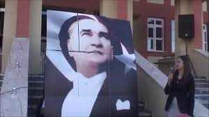 Bir Resim Yap Cocugum Adi Mustafa Kemal Olsun Youtube Resim Youtube Faaliyetler