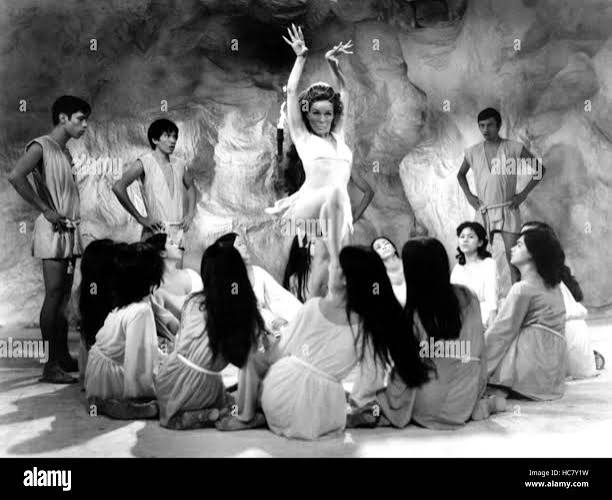 THE THIRSTY DEAD, (aka, BLOOD HUNT, THE BLOOD CULT OF SHANGRI-LA), center  dancing, Tani Guthrie, 1974 Stock Photo - Alamy