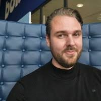 2000+ "Eckhart" profiles