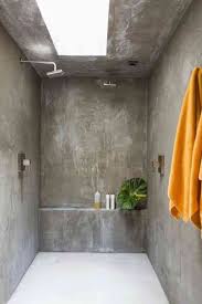 Une salle de bains en total look béton ciré? Le Beton Cire Dans La Salle De Bain Tout Ce Qu Il Faut Savoir Salon Viving