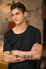An actor who can mould into any character he portrays.shutter island,blood diamond,inception.you name it.he is no:1. Who Plays Hardin Scott In After Movie Popsugar Entertainment