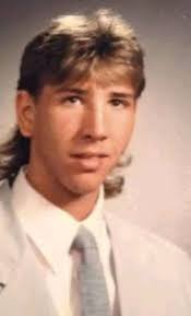 Who are famous people from Ohio?