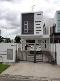 The township has a population of over 60,000 with over 10,000 houses. Comfort Holiday Home Bukit Indah Johor Bahru Hotels Malaysia