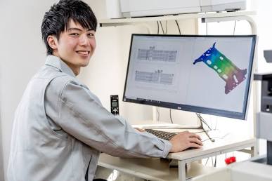 Kỹ sư thiết kế làm việc tại Nhật Bản, do AI tạo