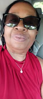 Hi I'm Denise… birthday is 8/10💕💕