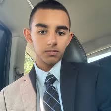 Samuel Rincon's Instagram, Twitter & Facebook