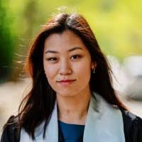 Ellie Park's Instagram, Twitter & Facebook