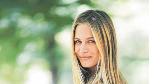 Martina Klein: «Como modelo típica me da la sensación de que nunca he dado  la talla»