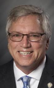 Indiana first lady seeks private partners to pay for Dolly Parton books