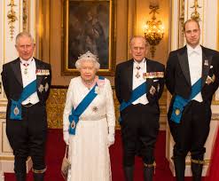 Felipe de edimburgo se casó con la reina isabel ii del reino unido, en 1947. La Vida De Felipe De Edimburgo En Imagenes El Hombre Que Caminaba Tres Pasos Por Detras De Isabel Ii