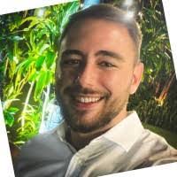 Mariana Frey's Instagram, Twitter & Facebook