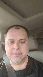 Hi... I need a long lasting relationship 💯.I don't care about the age all  I just want is a woman that would love me and am ready to take good care of