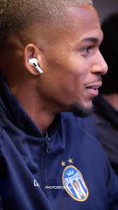 O sucesso é a soma de pequenos esforços repetidos dia após dia 🙌🏾💪🏾🔥