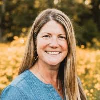 Carmen Ryan's Instagram, Twitter & Facebook