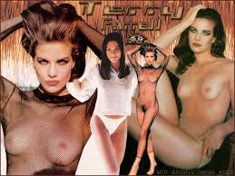 Feel the heat with Terry Farrell's sizzling naked poses - simply amazing