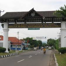 Web ini berisi basis data berisi harga tiket masuk, jam buka, alamat, dan nomor telepon kebun teh cipasung kab majalengka. West Java Inckabupaten Majalengka West Java Inc