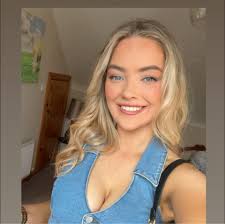 Anne McDiarmid in people