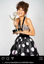 Discover (and save!) your own pins on pinterest Harry Styles Updates Auf Twitter Harry Liked Zendaya S Post On Instagram