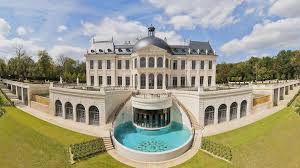 Das berichtet die tageszeitung ultima hora am donnerstag auf ihrer internetseite. Fur 275 Millionen Verkauft Das Ist Die Teuerste Villa Der Welt