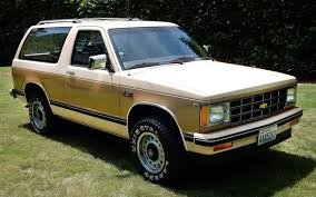 894, 896, 898 have the same base pgj13 as 881, but different in wattage. Original With 23 844 Miles 1983 Chevy S 10 Blazer Barn Finds
