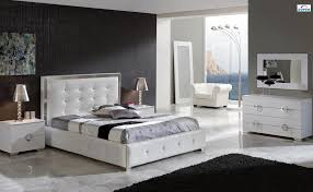Less then 10 minutes drive into the heart of downtown ottawa! Modern Italian Bedroom Furniture In Toronto Mississauga And Ottawa Sets Atmosphere Ideas Italy Koto Contemporary European Style Luxury Interior Design Bedrooms Apppie Org