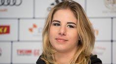 Ester ledecka made history at the winter olympics, becoming the first athlete to ever medal in both alpine skiing and snowboarding events at the same games. 9 Ester Ledecka Ideas Snowboardistka Lindsey Vonn Alpske Lyzovani