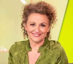 Nadia Sawalha home: Take a look inside the star's London house