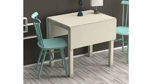 Çocukluktaki herkesin, büyük bir tatilden önce annelerin böyle bir kitap aldıklarında ve tüm ailenin masada toplandığı zamanları vardı. Luce Katlanabilir Masa Beyaz Fiyati Vivense