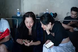 Nhiều người tin rằng họ được thiên thần hộ mệnh, chỉ cho họ những việc làm đúng đắn thế nhưng bên cạnh đó có những người không tin vào điều nếu trong đầu bạn lóe lên một lời giải đáp thì có lẽ đó là thiên thần đang chỉ lối cho bạn. Chi Pu Báº¥t Ngá» Ä'ong Chinh Phim Thien Tháº§n Há»™ Má»‡nh Cá»§a Victor VÅ© VÄƒn Hoa Thanh Nien