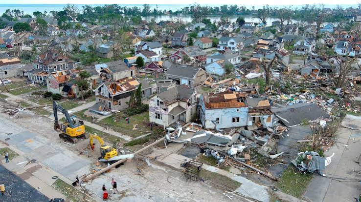 See Wisconsin storm, tornado damage in Menasha, Appleton, Neenah today