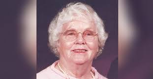 Marta Bennett's Instagram, Twitter & Facebook