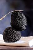 What does a black truffle taste like?