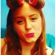 Ashley Henshall's Instagram, Twitter & Facebook