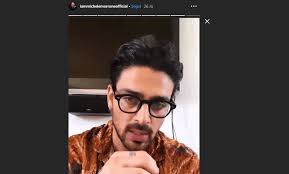 È il settimanale chi a diffondere il gossip su elena d'amario e michele morrone. Michele Morrone Sui Social Parla Di Elena D Amario E Della Sua Ex Moglie Non L Ho Tradita Ultime Notizie Flash