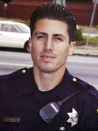 DANGER IN TRUSTING A GANGLAND SNITCH