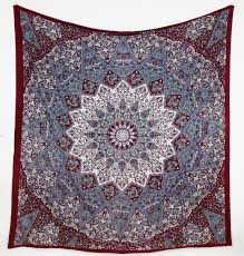 Teppich in türkis/grau jetzt bei wayfair.de finden. Wandtuch Stern Mandala Dunkelrot Turkis Grau Karmandala Wandtucher