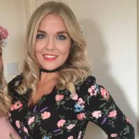 Sarah Poyser's Instagram, Twitter & Facebook