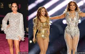 Becky g and gente de zona — muchacha (2020) becky g and abraham mateo — tiempo pa olvidar (sigo a lo mio 2020) becky g and black eyed peas — duro hard (translation 2020) Becky G Blames Social Media Culture For Pitting Jennifer Lopez Against Shakira