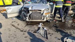 Contact accidente rutiere on messenger. Update Foto Accident Teribil MaÈ™inÄƒ LovitÄƒ De Tren La BacÄƒu O VictimÄƒ IncarceratÄƒ Unu Pe Trotus