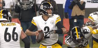 Cleveland browns star myles garrett got into a wild fight against the steelers. Myles Garrett S Helmet Assault Was Only Part Of The Over The Top Violence From Steelers Browns Cbs Boston
