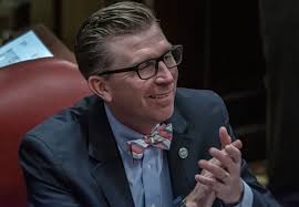 Tennessee law to let teachers carry guns in schools caused a ruckus, but  has drawn little interest • Tennessee Lookout