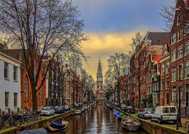 تقع امستردام في مقاطعه شمال هولندا غرب البلاد. Ø£Ù…Ø³ØªØ±Ø¯Ø§Ù… Ù‡ÙˆÙ„Ù†Ø¯Ø§ Amsterdam Netherlands World