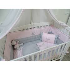 Ce ciel n'est pas seulement un véritable accrocheregard, mais il offre aussi de la. Parure Linge De Lit Collection Couronne Cocon D Amour