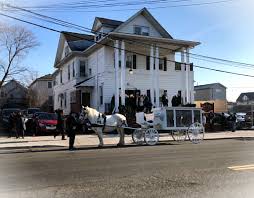 Horse Drawn Funeral From Gorny And Gorny Funeral Home In Elizabeth Nj To Hillside Cemetery In Linden Nj Horse Drawn Scenes Horses